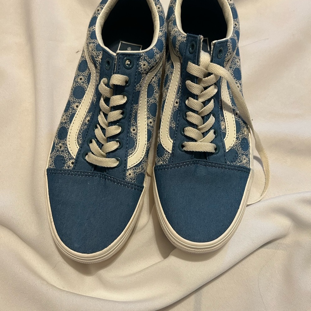 Vans Blue and White Lace Pattern Sneakers